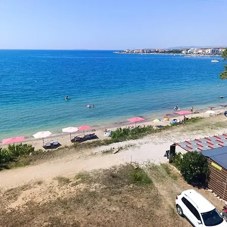 Beachfront Penthouse Pearl * Povljana