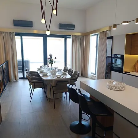 Beachfront Penthouse Pearl * Povljana