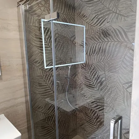 Beachfront Penthouse Pearl Apartamento *