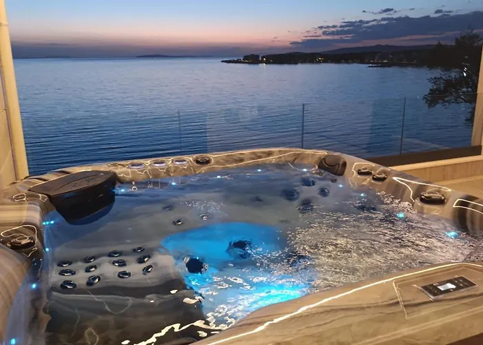 דירה Beachfront Penthouse Pearl *