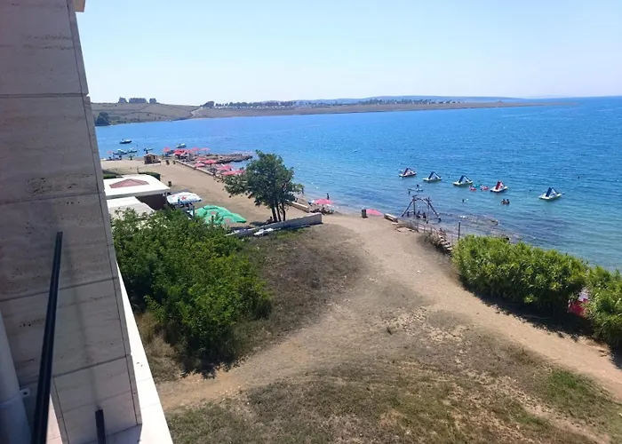 דירה Beachfront Penthouse Pearl *