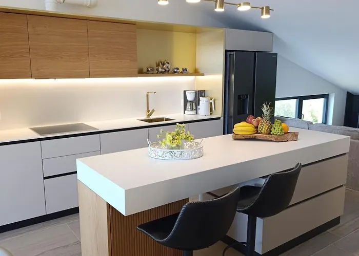 Beachfront Penthouse Pearl شقة